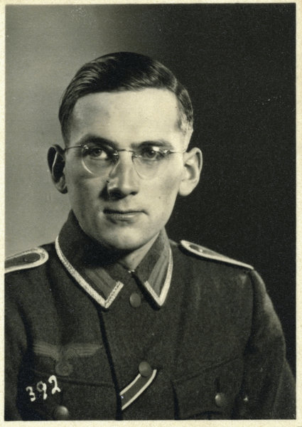 Heinz Drossel1