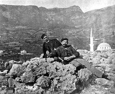 akcura-ve-gaspirali-birlikte