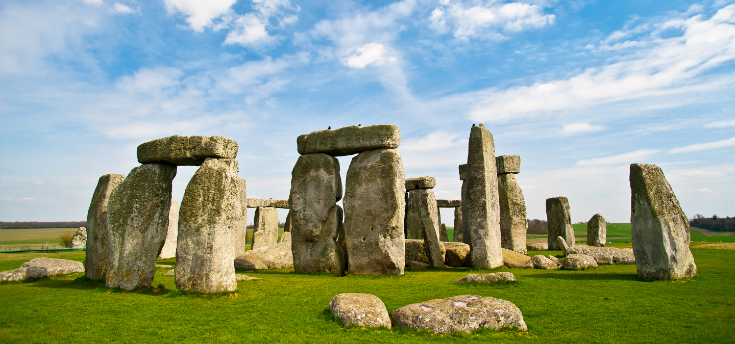 stonehenge-bath-hero-image