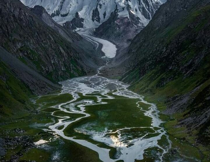 Kyrgyzstan Mountains | Belle photo, Beau (pinterest.fr)